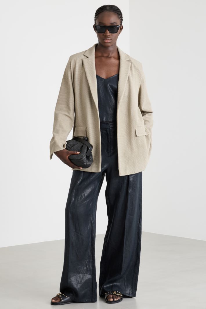 Giacca in jersey jacquard laminato Intrend