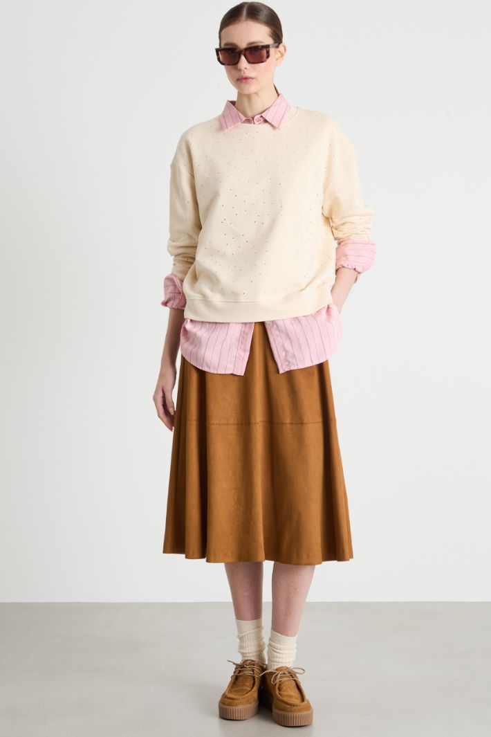 Rhinestone-embellished sweatshirt Intrend