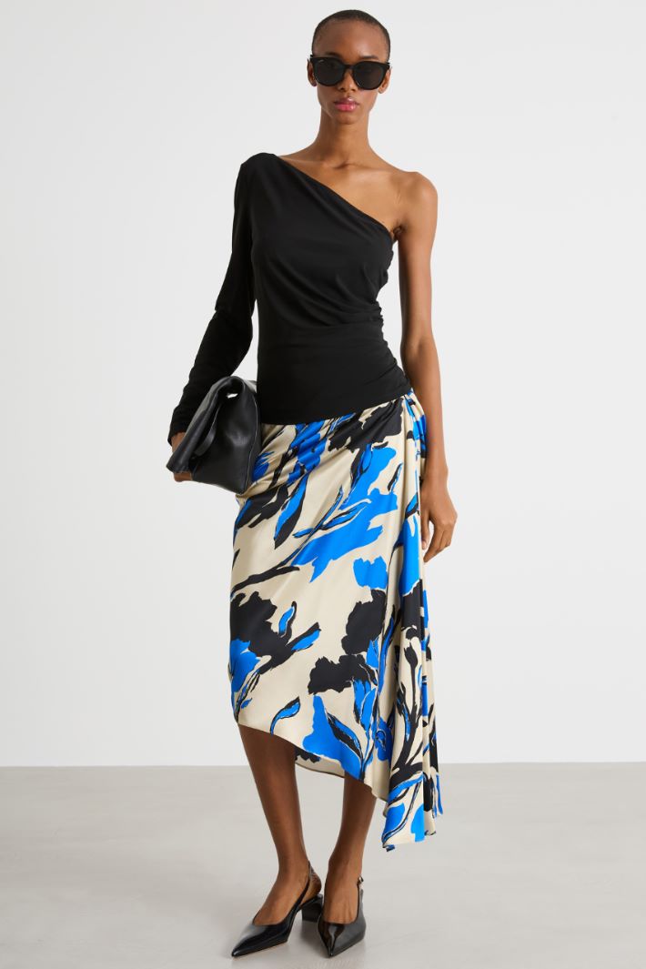 One-shoulder top in jersey Intrend