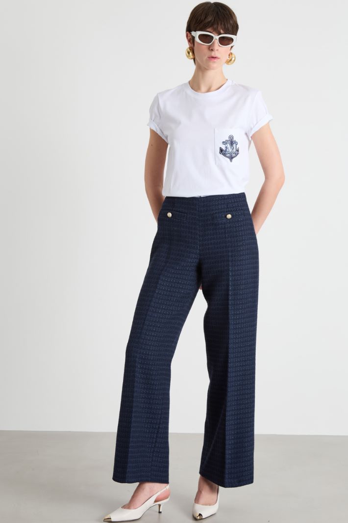 Camiseta de punto con bordado Intrend