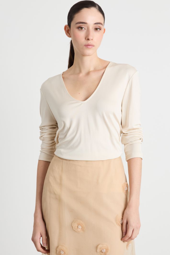 V-neck top Intrend - 2