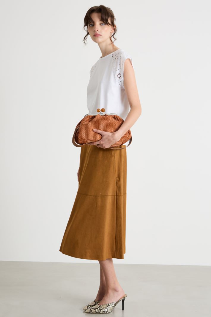 Top with Broderie Anglaise sleeves Intrend