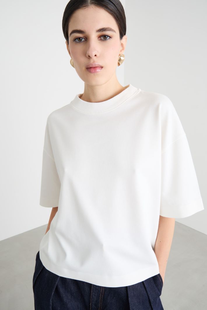 Boxy drop-shoulder T-shirt Intrend - 3