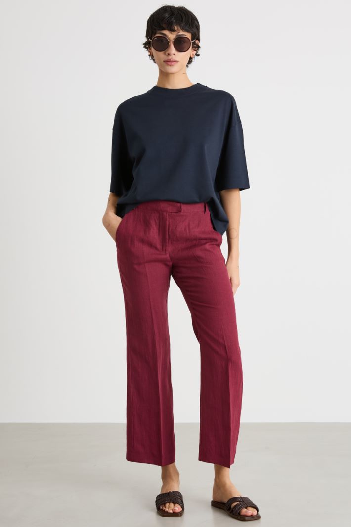 Boxy drop-shoulder T-shirt Intrend