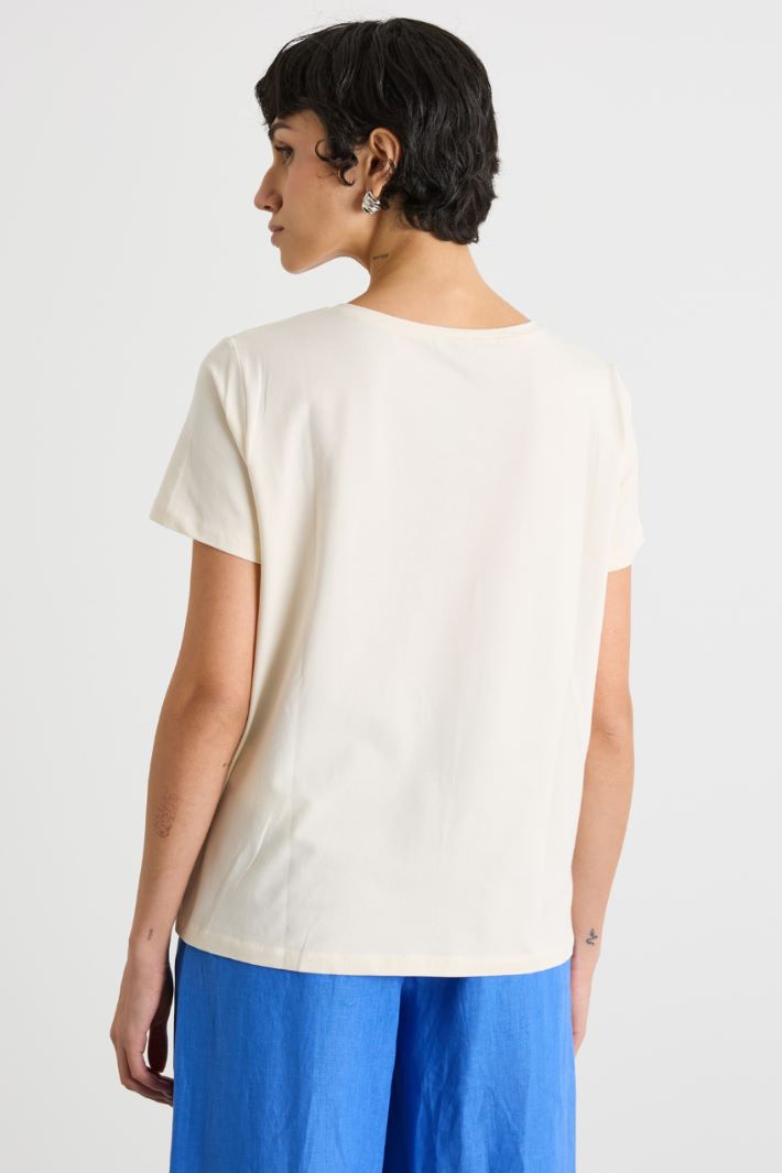 T-shirt ricamata Intrend - 4