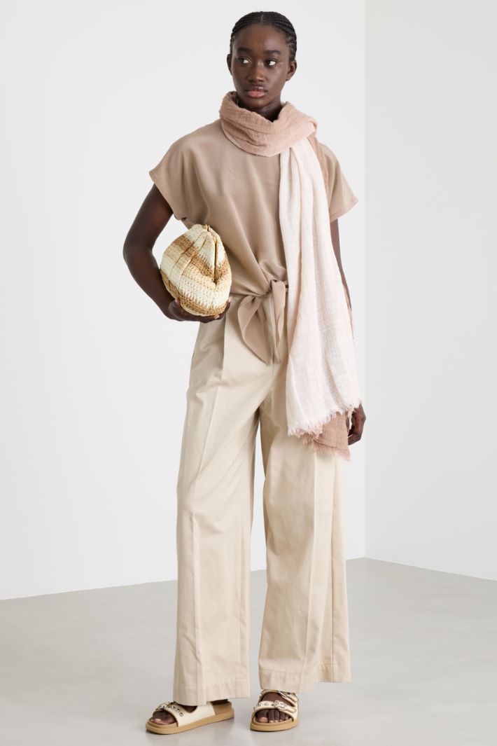 Dual-fabric T-shirt Intrend