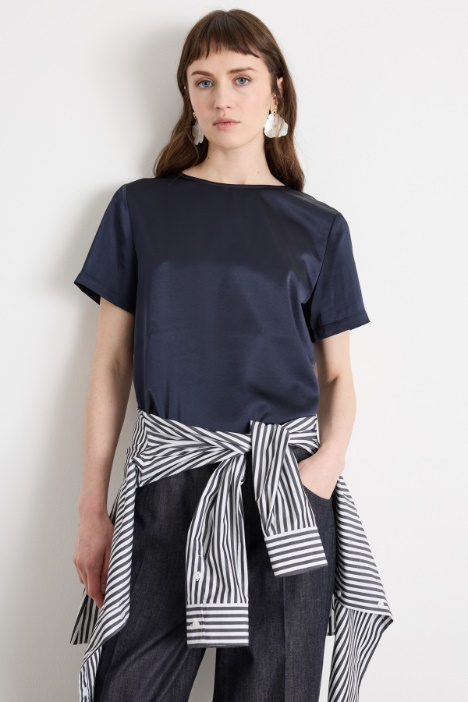 T-shirt in raso tecnico e jersey Intrend