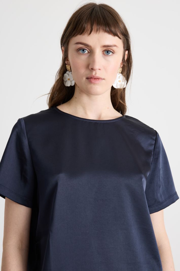 T-shirt in raso tecnico e jersey Intrend - 3