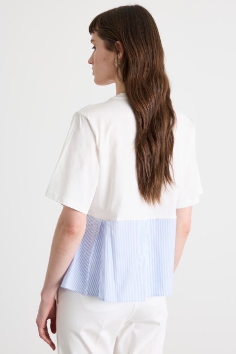 T-shirt con pannelli