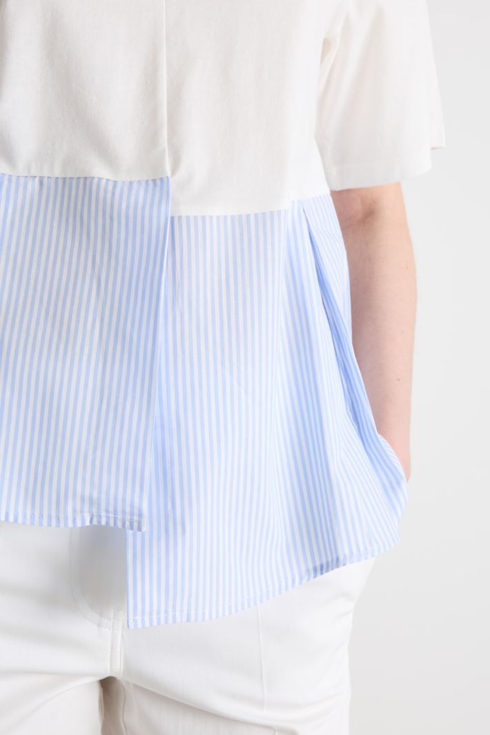 
T-shirt con pannelli Intrend - 3