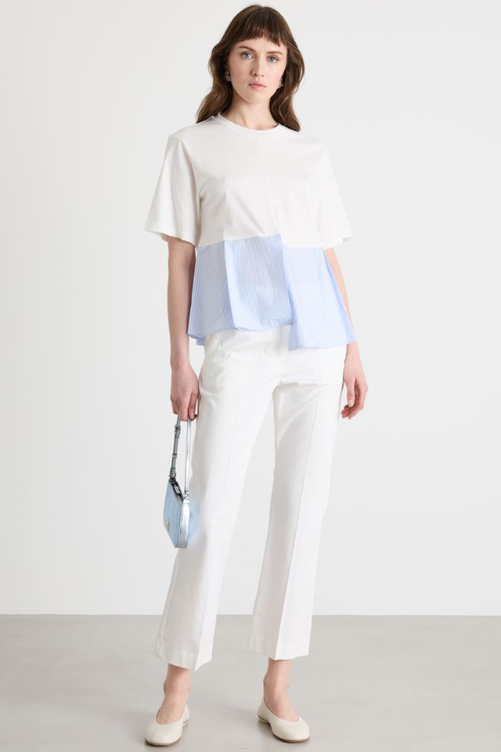 
T-shirt con pannelli Intrend