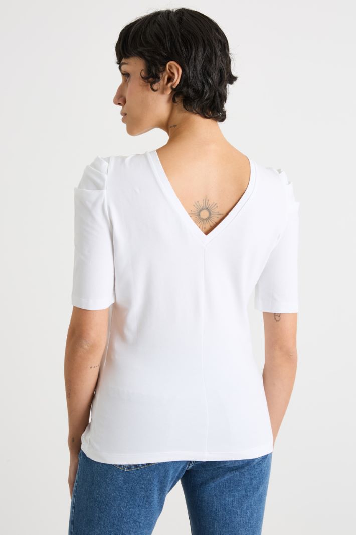 V-back T-shirt Intrend - 4