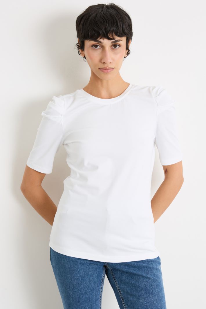 V-back T-shirt Intrend - 2