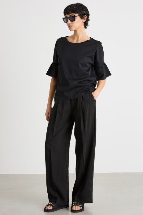 Petal-sleeve top Intrend