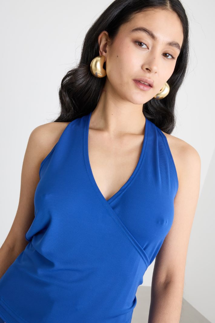 Dual-fabric cross-over top Intrend - 3