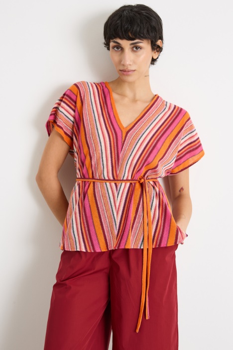 Belted T-shirt Intrend