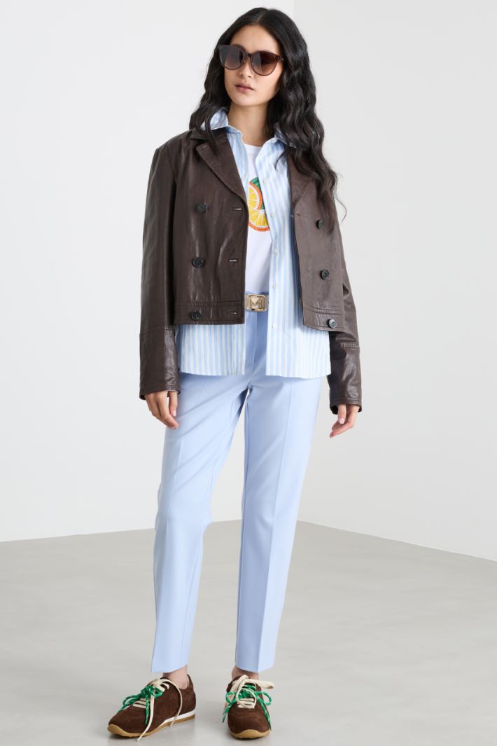 Jewel-embroidered T-shirt Intrend