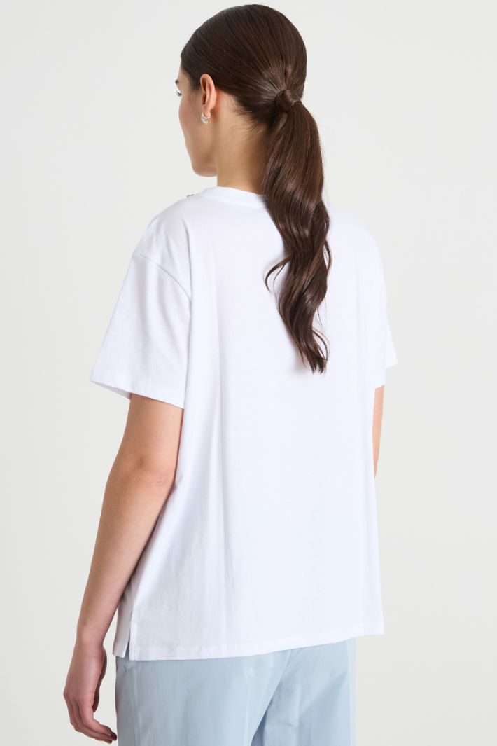 Jewel-embroidered T-shirt Intrend - 4