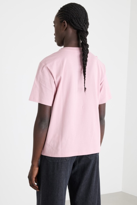 T-shirt con applicazioni floreali