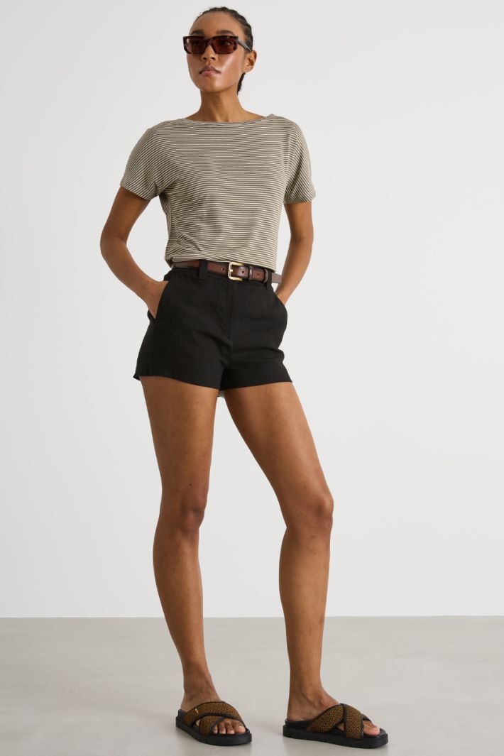 Fitted T-shirt Intrend