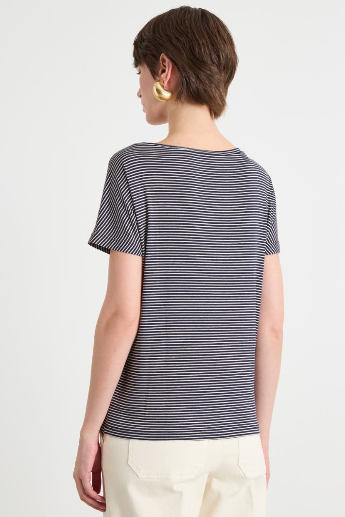 Fitted T-shirt Intrend - 4