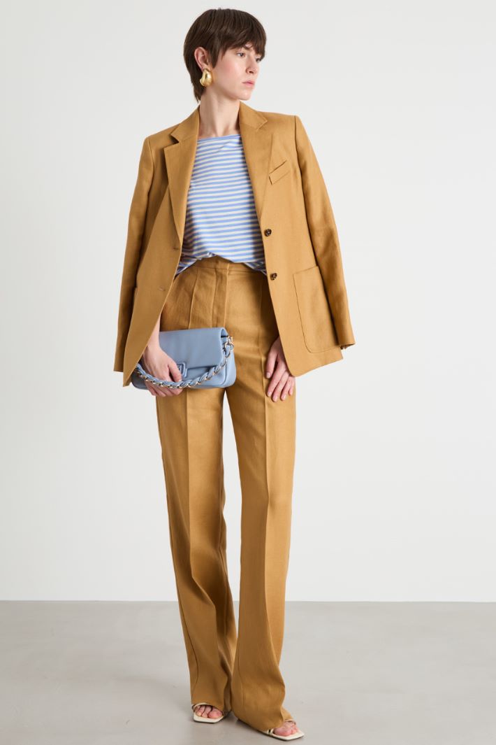 Fitted T-shirt Intrend