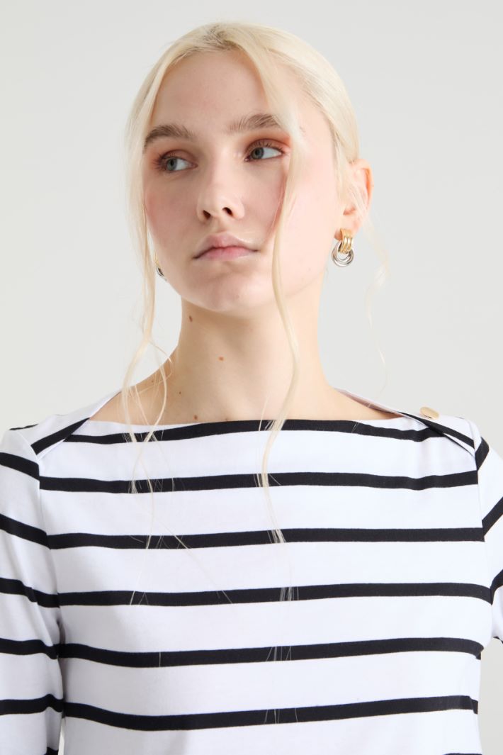 Boat-neck T-shirt Intrend - 3