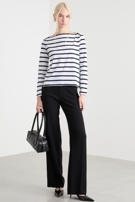 Boat-neck T-shirt Intrend