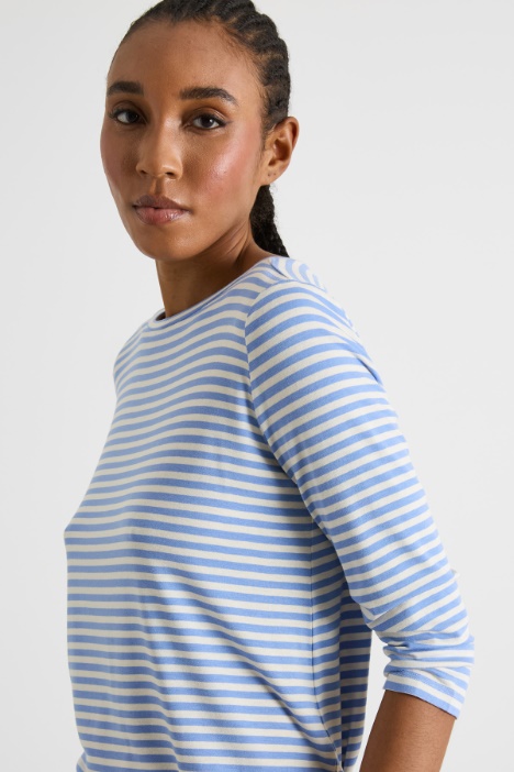 T-shirt con manica a tre quarti