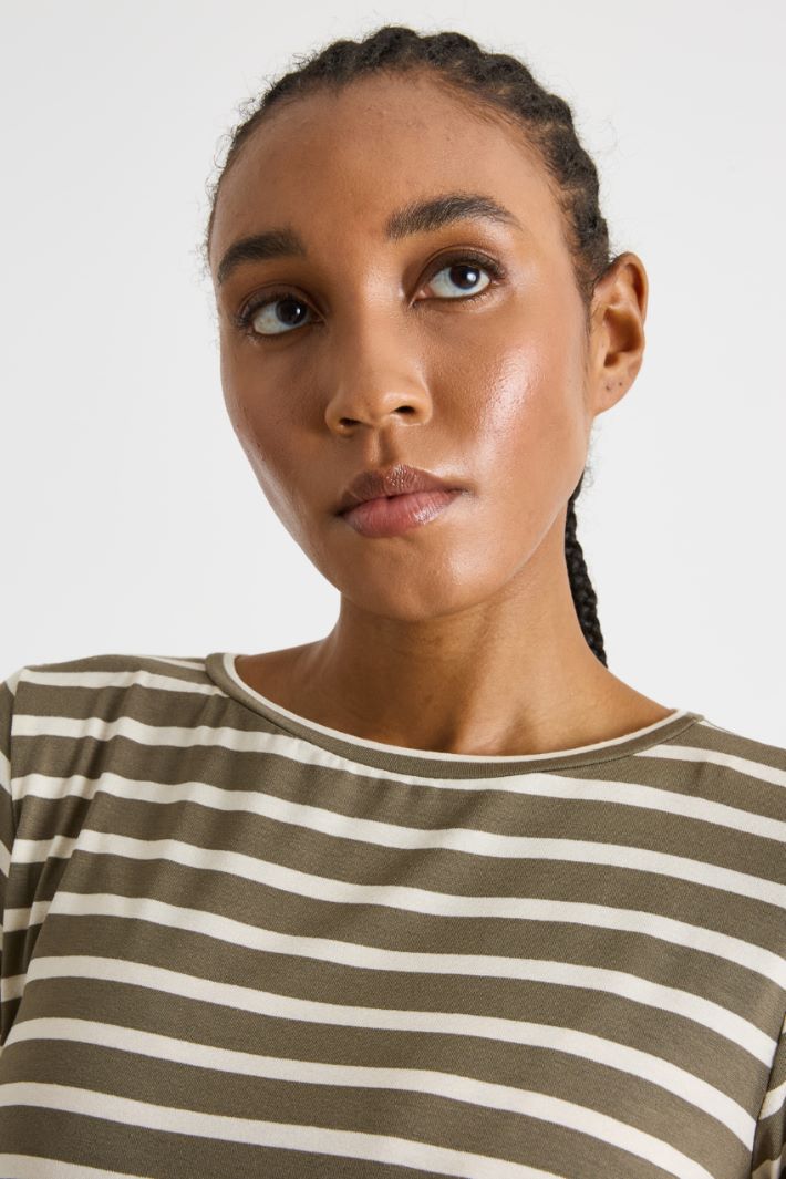 Three-quarter-sleeve T-shirt Intrend - 3