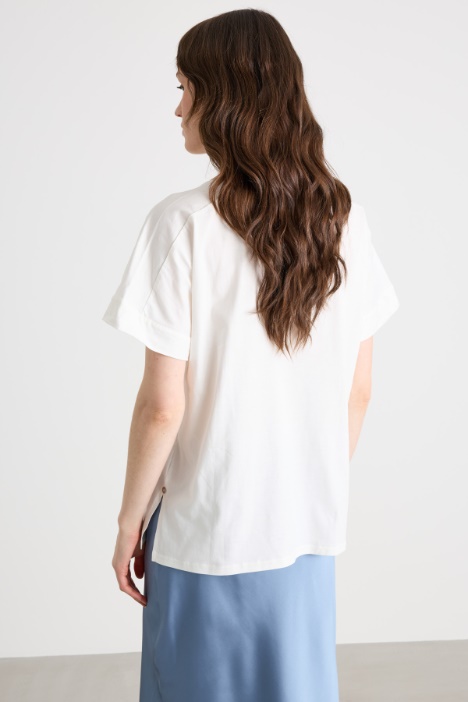 T-shirt in jersey con dettaglio cut-out