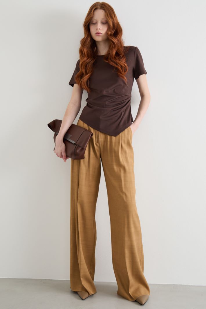 Ruched T-shirt Intrend