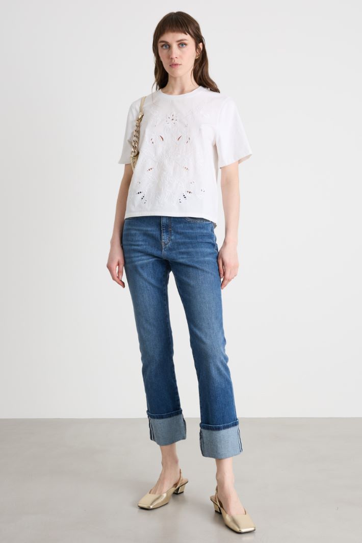 T-shirt con ricami Intrend