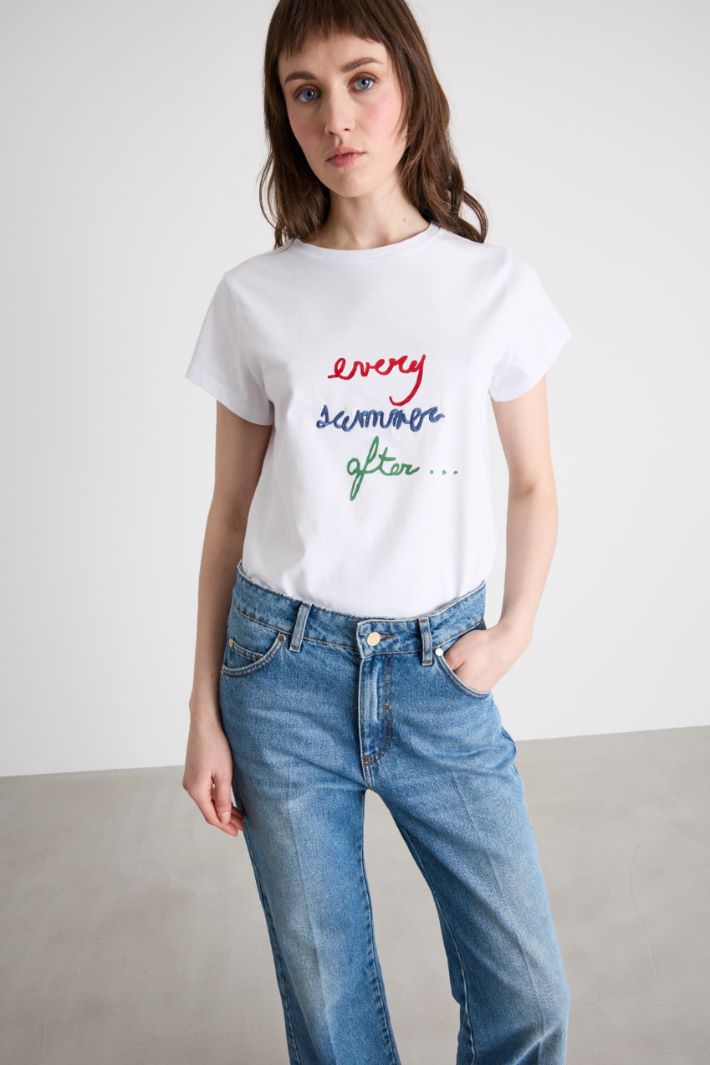 T-shirt stampata e ricamata Intrend - 2