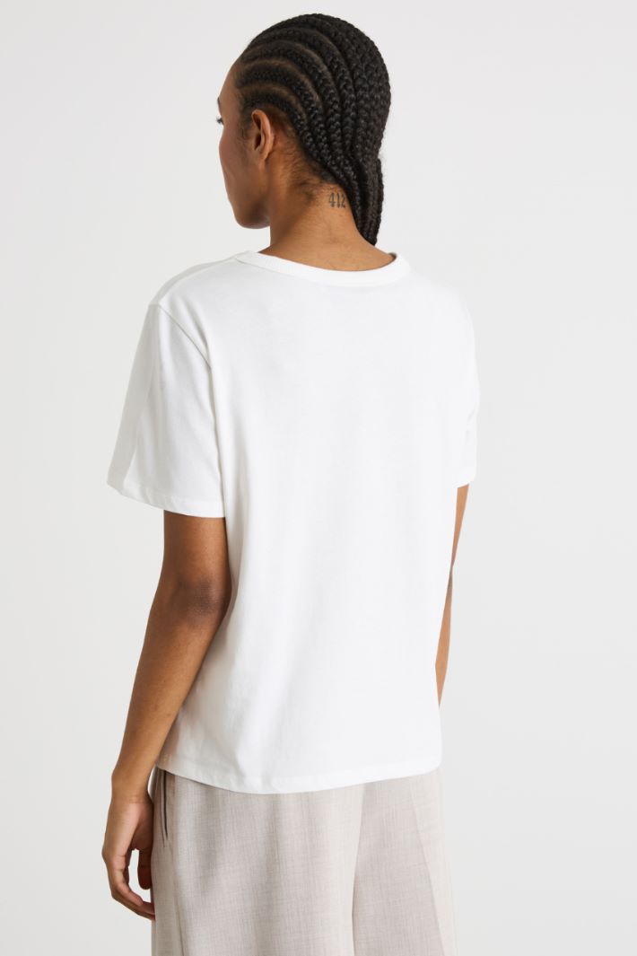 Broderie Anglaise-embroidered T-shirt Intrend - 4