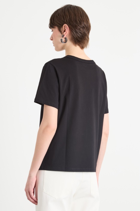 Camiseta con bordado Sangallo