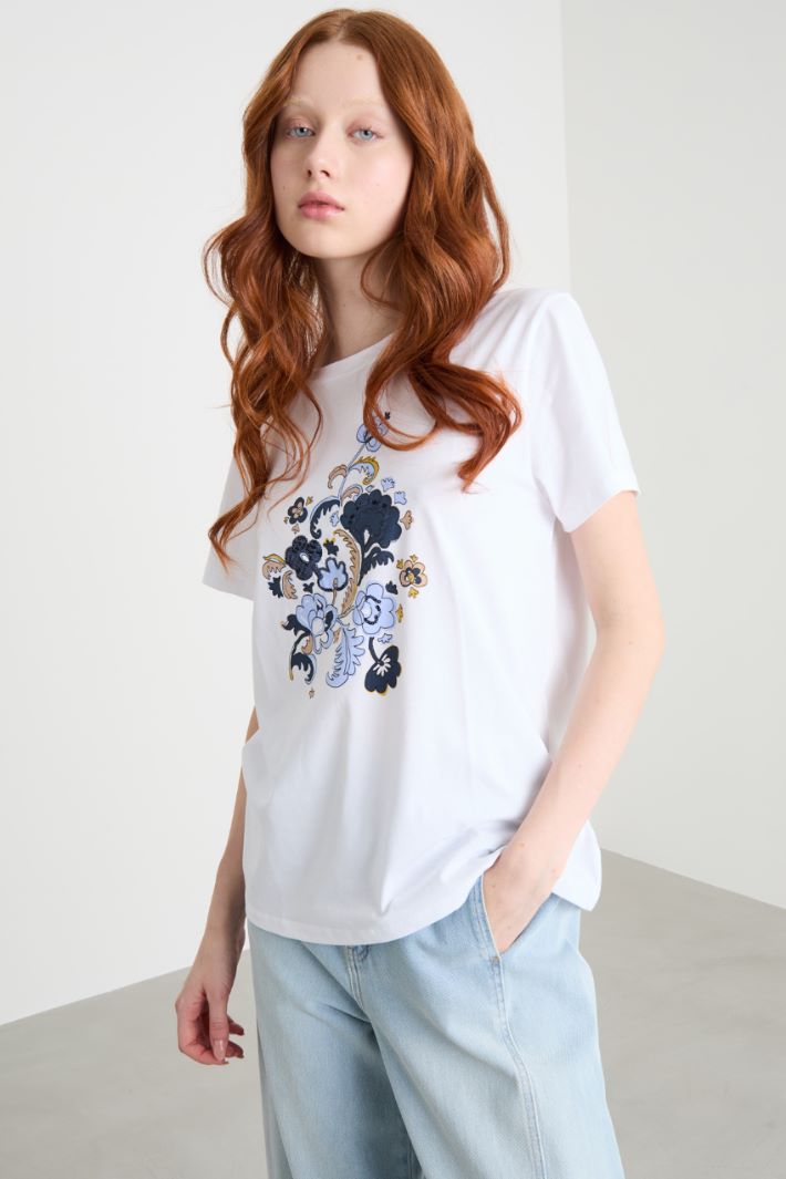 Printed and sequinned T-shirt Intrend - 2