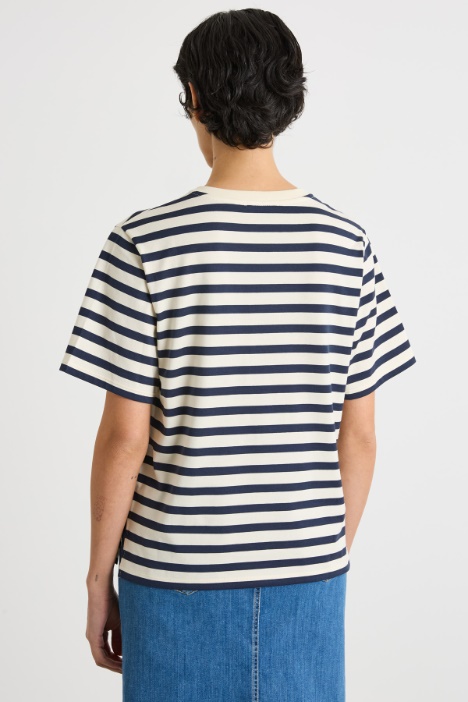 T-shirt girocollo con spacchetti