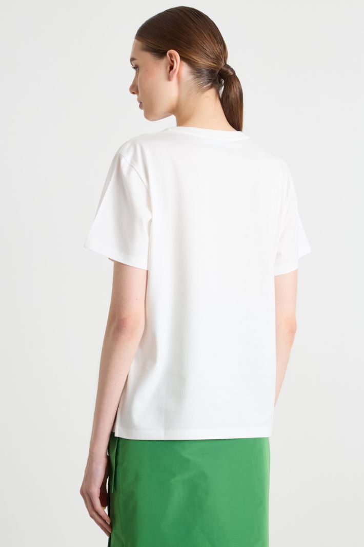 Crew-neck embroidered T-shirt Intrend - 4