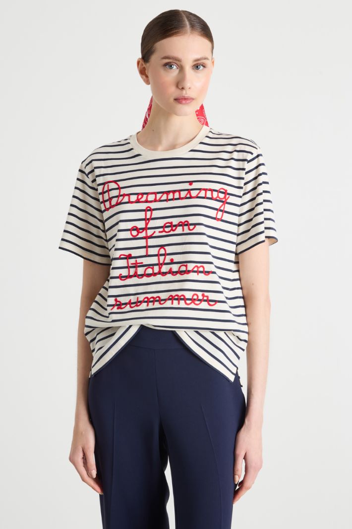 Crew-neck embroidered T-shirt Intrend - 2