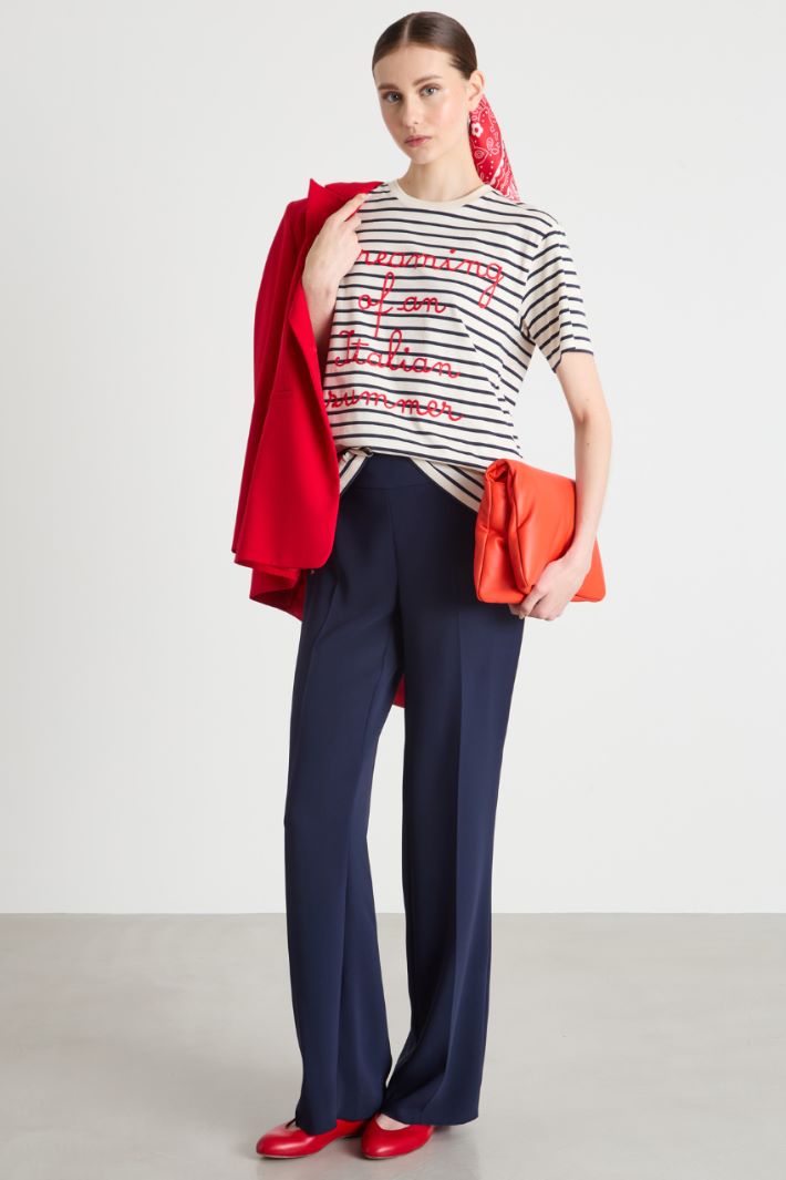 Crew-neck embroidered T-shirt Intrend