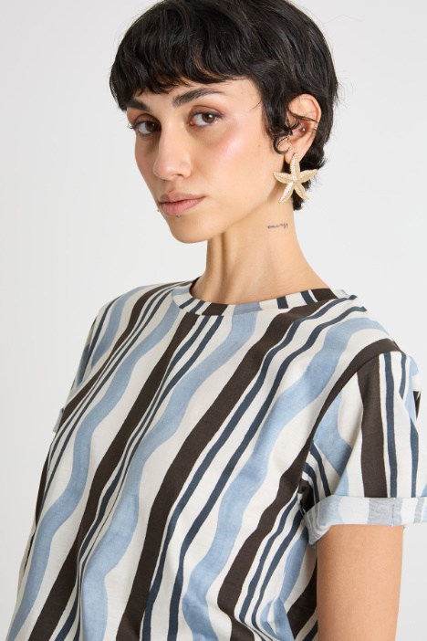 T-shirt con stampa all-over