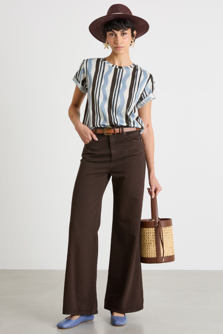 T-shirt con stampa all-over Intrend