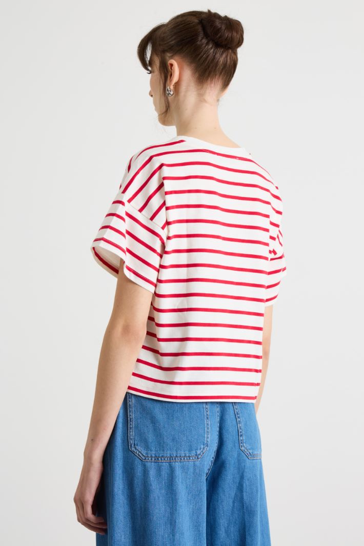 Boxy dropped-shoulder T-shirt Intrend - 4