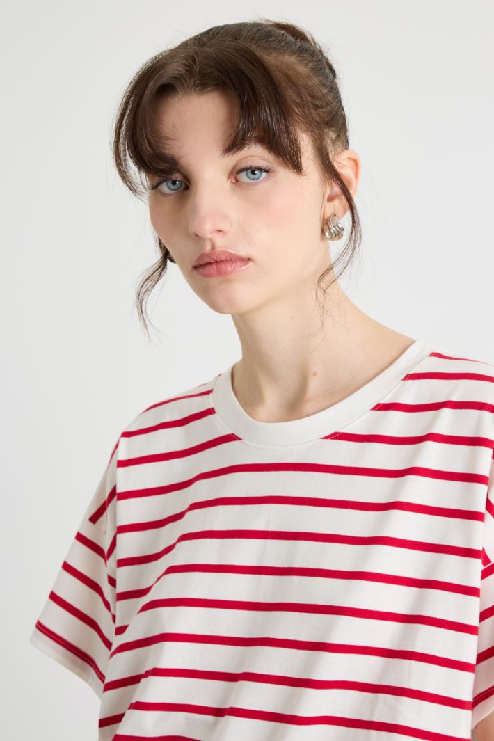 Boxy dropped-shoulder T-shirt Intrend - 3