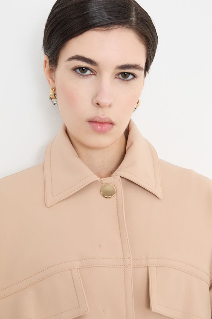 Chaqueta entallada con abotonadura oculta Intrend - 3