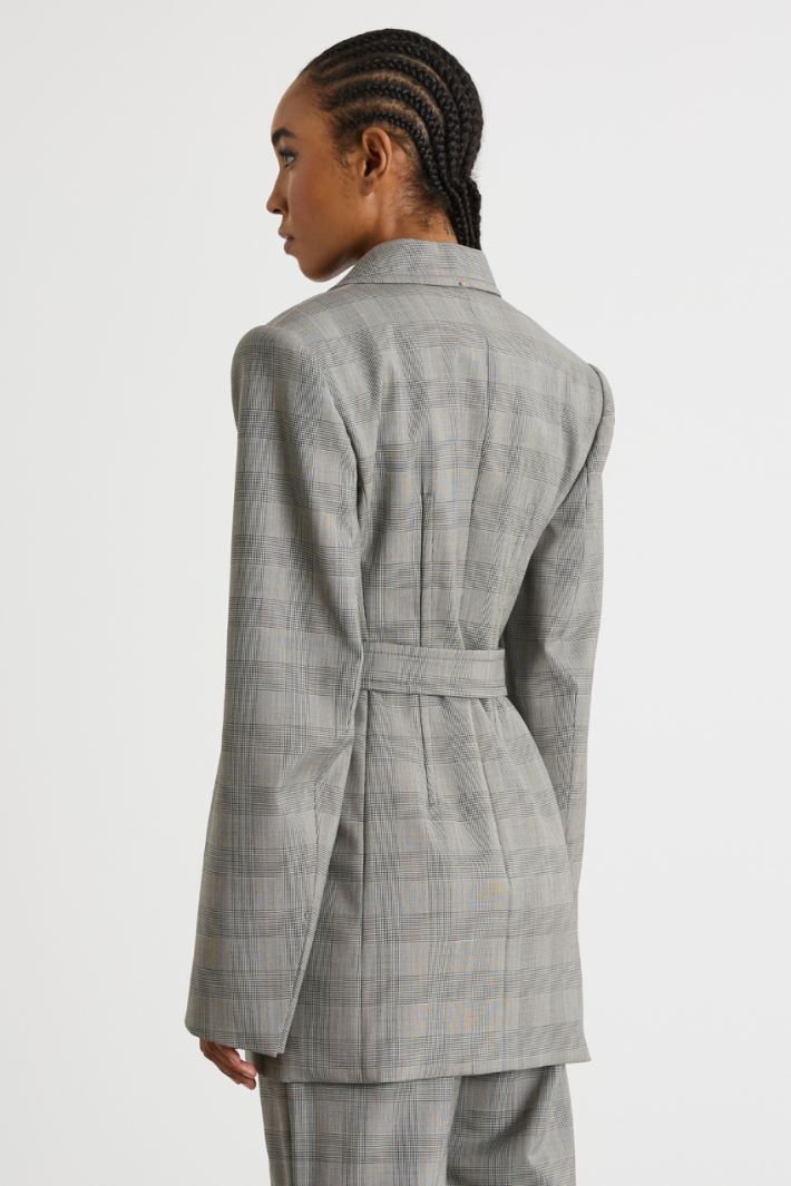 Slim-fit belted jacket Intrend - 4