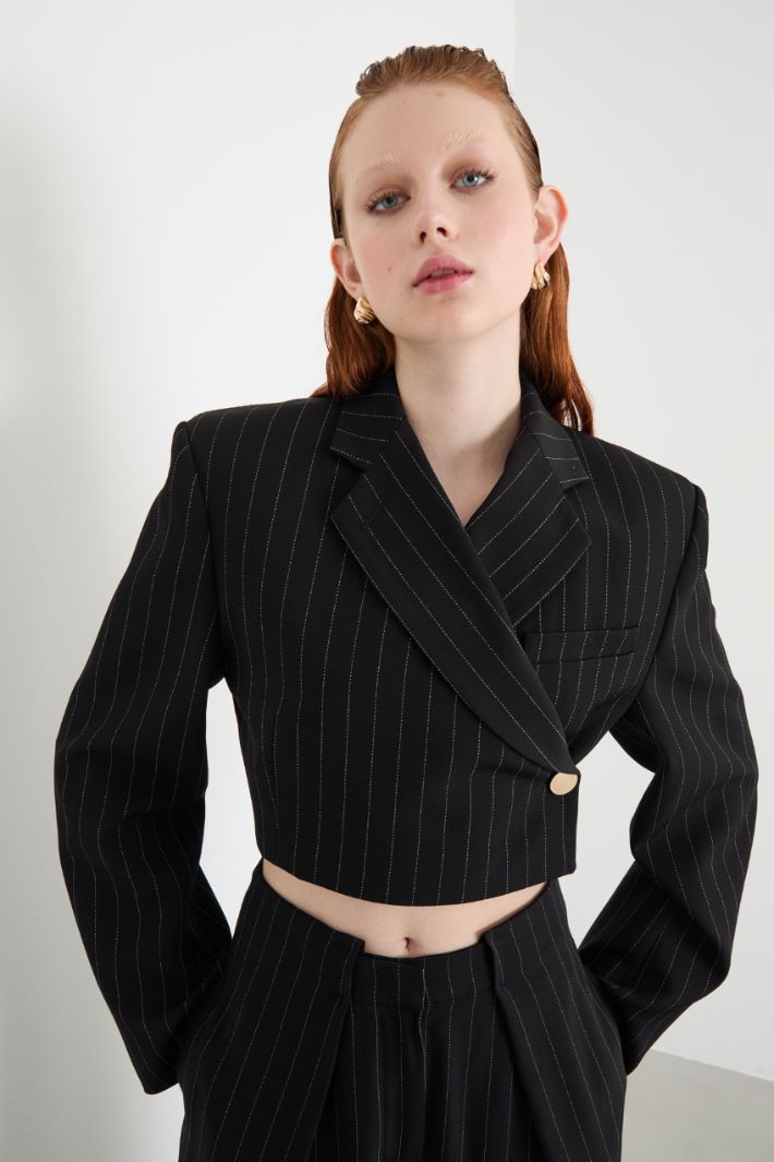Cropped pinstripe blazer Intrend - 3