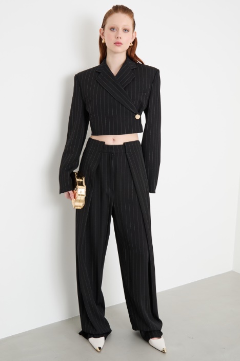 Cropped pinstripe blazer Intrend