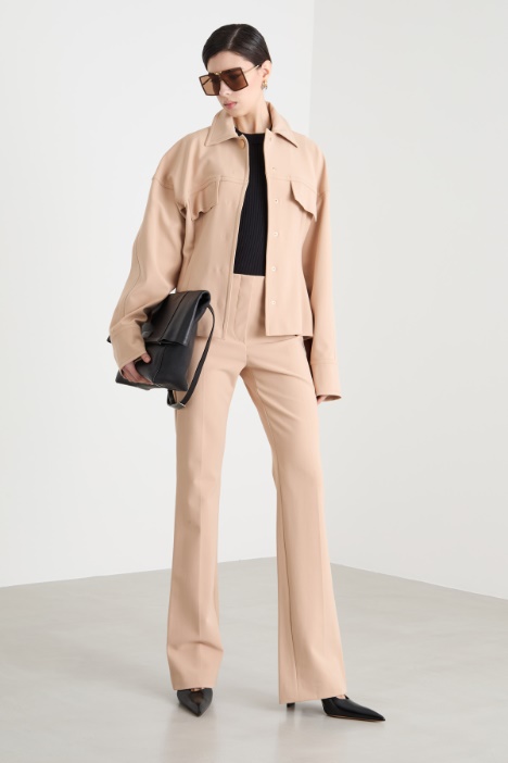 Pantalone dritto con baschina posteriore Intrend